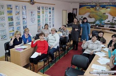 Вслед за медиками и учителями жестовому языку обучают одесских